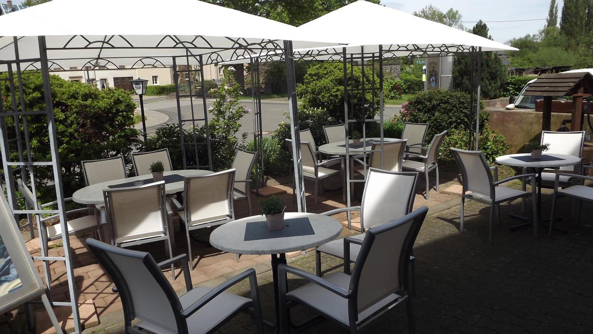 Ferienweingut & Gutsrestaurant Becker Daire Burgen  Dış mekan fotoğraf
