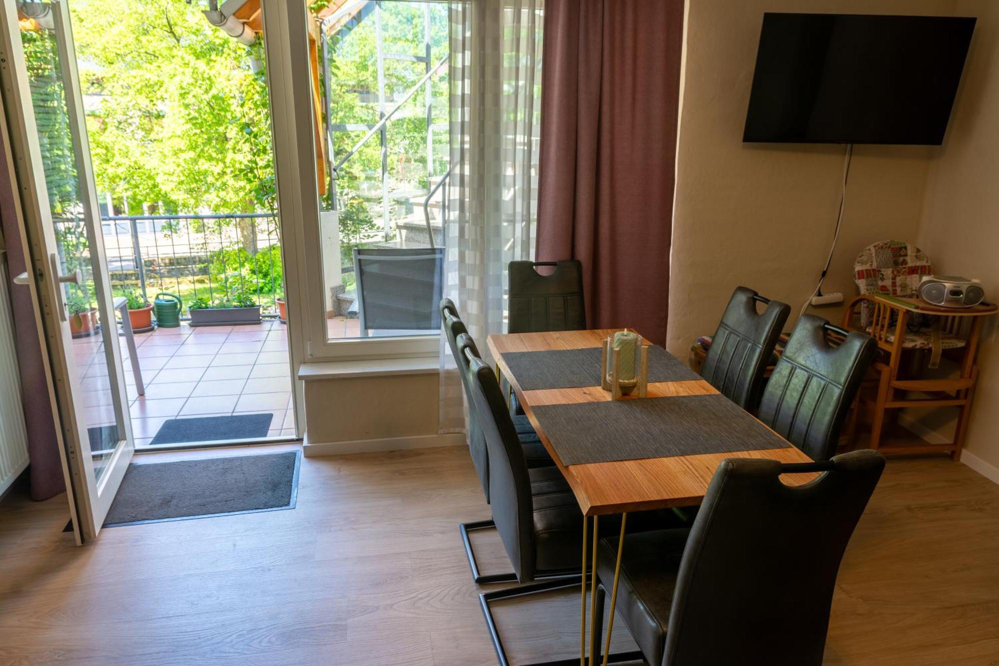 Ferienweingut & Gutsrestaurant Becker Daire Burgen  Dış mekan fotoğraf